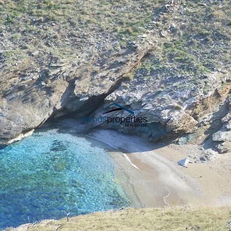 Villa Waterfront With Private Pool *