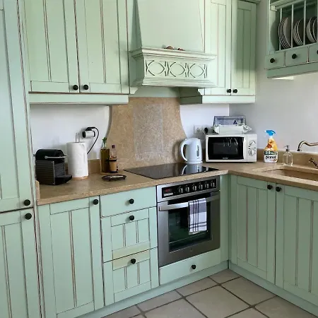 Waterfront With Private Pool *