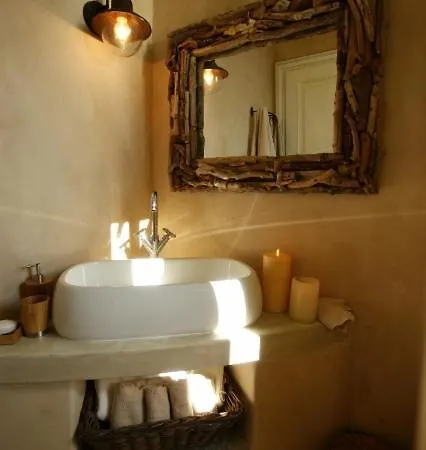 Waterfront With Private Pool * Melissaki