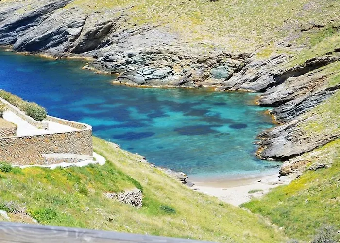 Waterfront With Private Pool Villa Melissaki