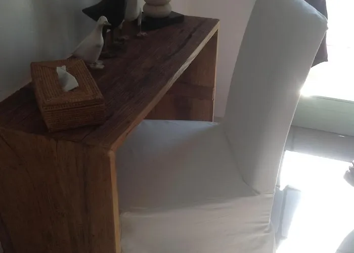 Waterfront With Private Pool Melissaki