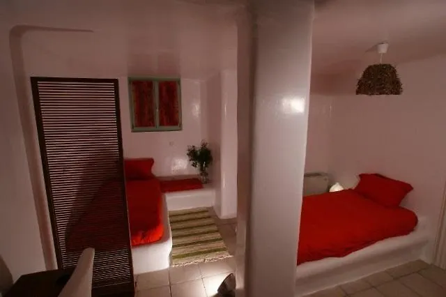 Waterfront With Private Pool * Melissaki