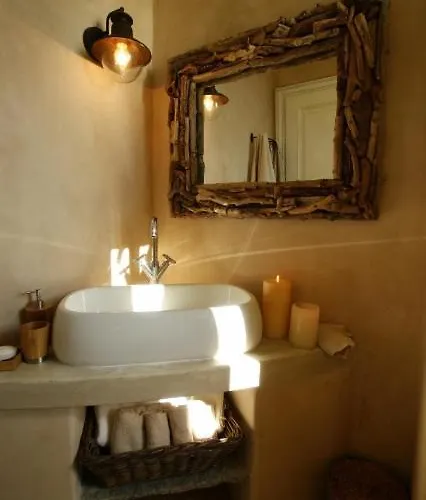 Waterfront With Private Pool * Melissaki